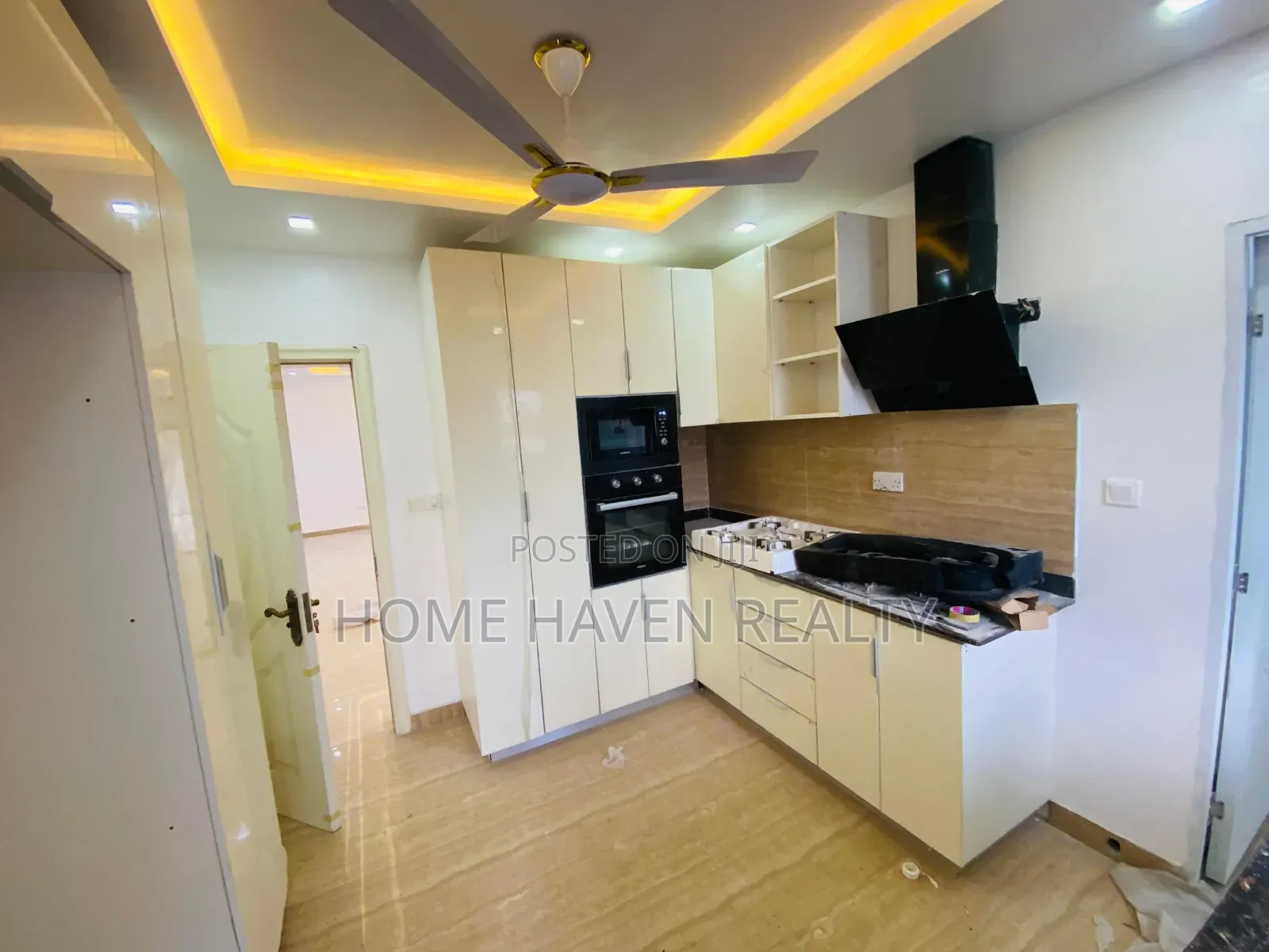 2bdrm Apartment in Achimota in Mile 7