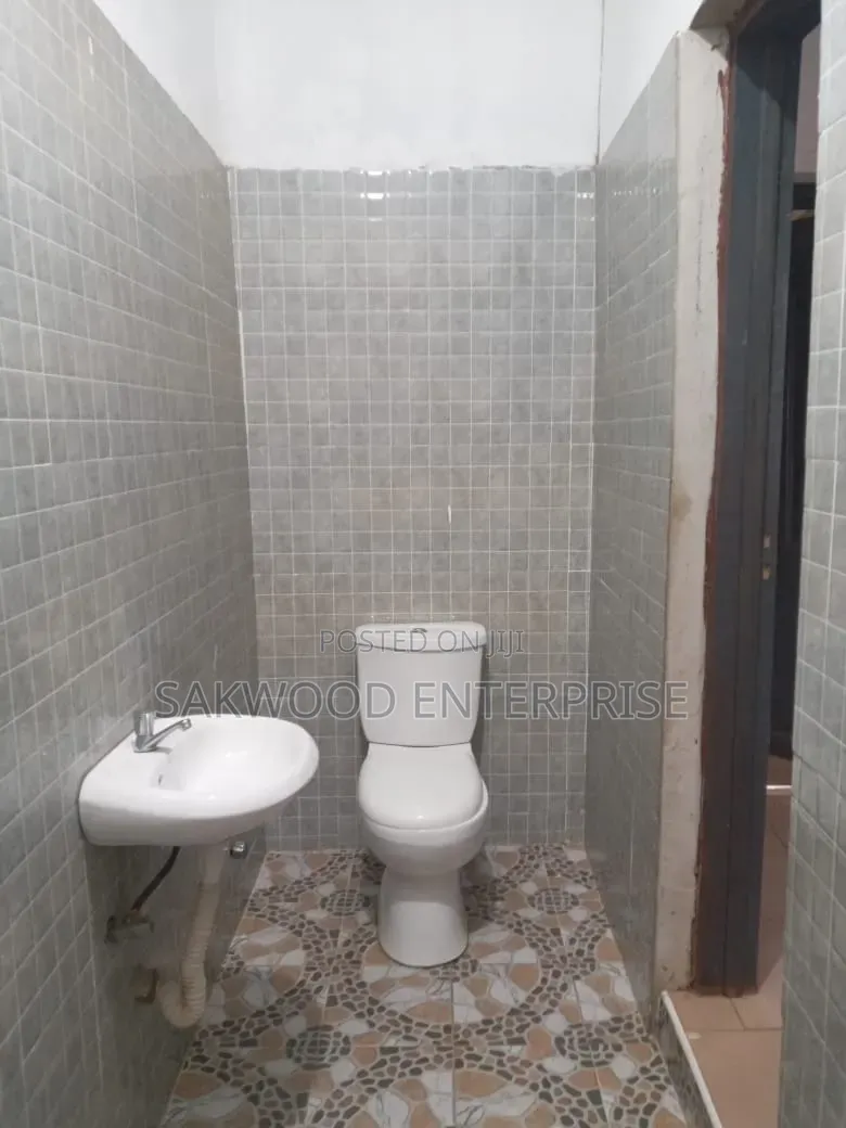 1bdrm Apartment in Sakwood Enterprise, Police Station for rent in Police Station