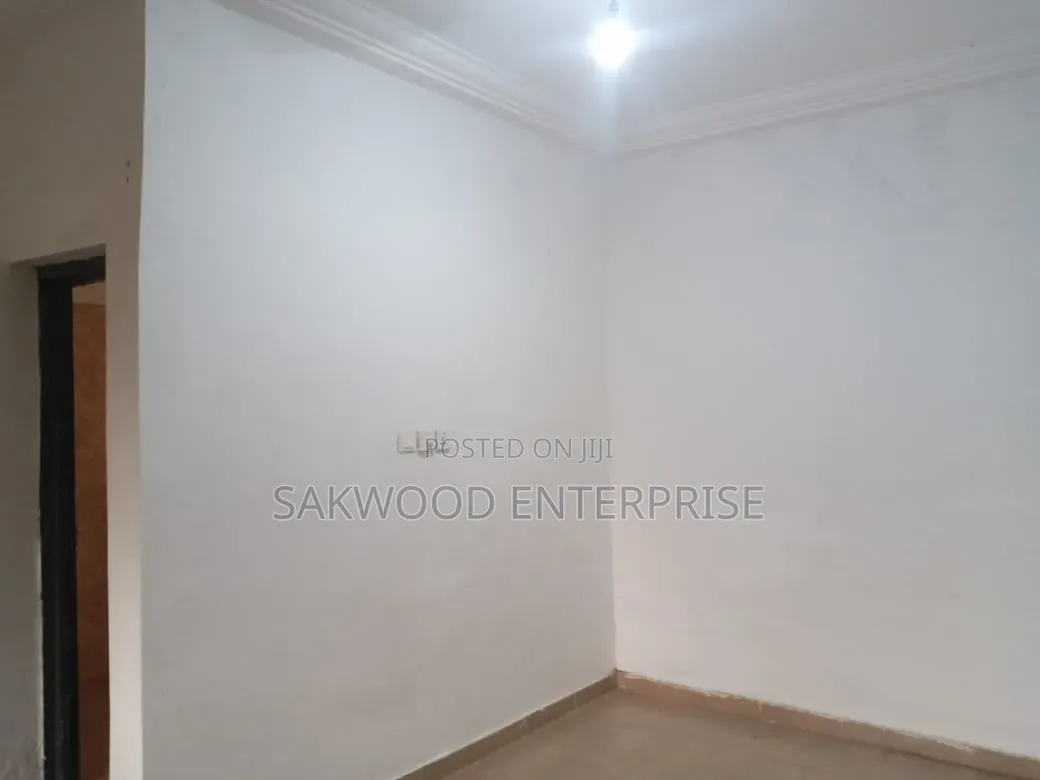 1bdrm Apartment in Sakwood Enterprise, Police Station for rent in Police Station
