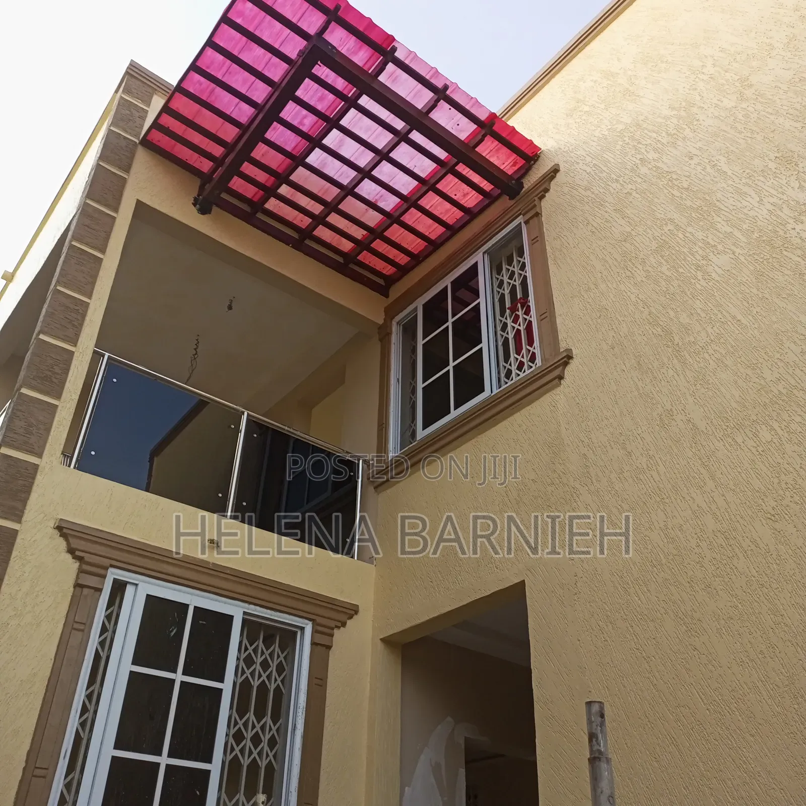 3bdrm House in Helena Estate Agency, Overhead for rent in Overhead