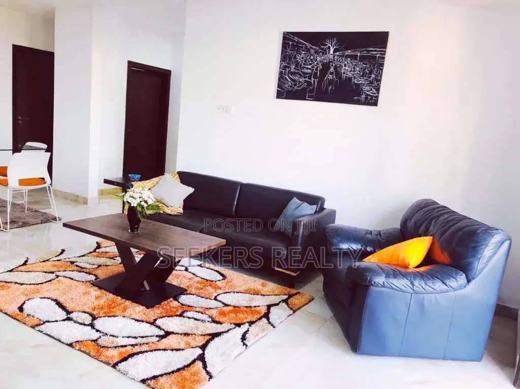 Furnished 3bdrm Apartment in Seekers Realty, Oxford Street for rent in Oxford Street