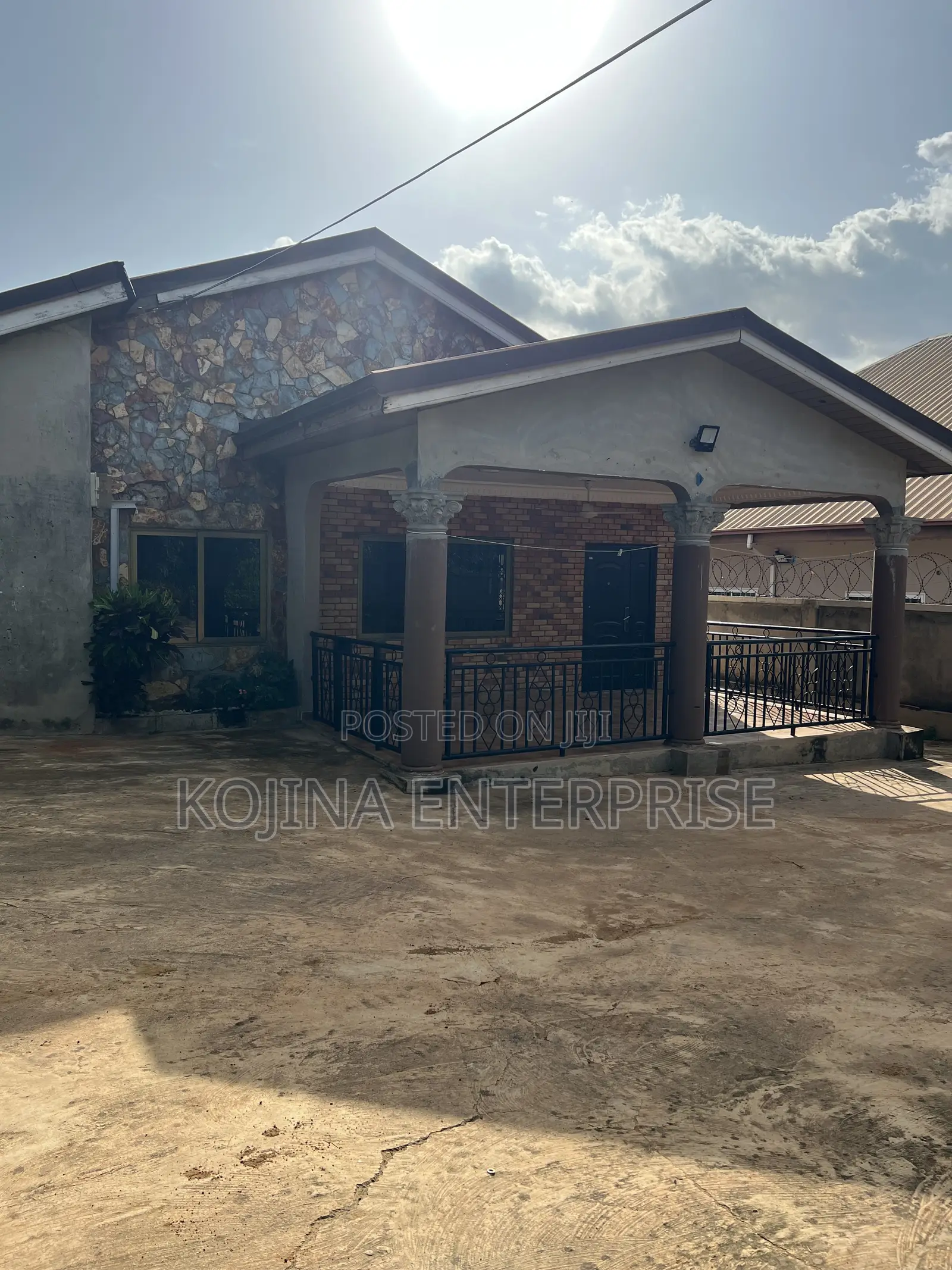 4bdrm House in Atasemanso, Kumasi Metropolitan for rent in Kumasi Metropolitan