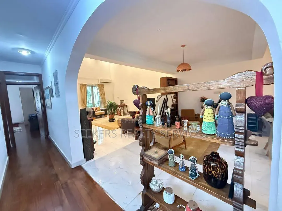 Furnished 3bdrm House in Seekers Realty, Coffee Shop Area for rent in Coffee Shop Area