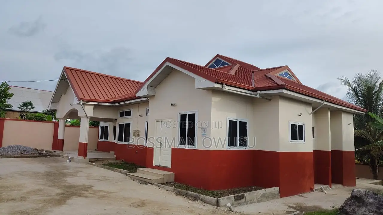 5bdrm House in A New House In, Atwima Nwabiagya for rent in Atwima Nwabiagya