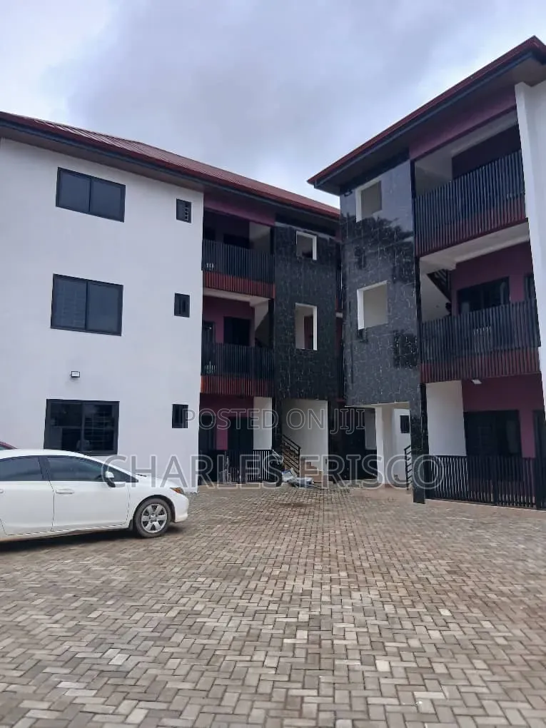 2bdrm Apartment in Fast Rent Agency, American House for rent in American House
