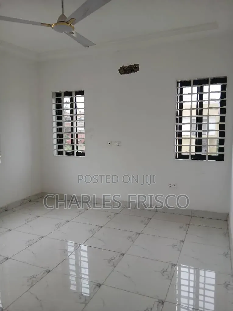 2bdrm Apartment in Fast Rent Agency, American House for rent in American House