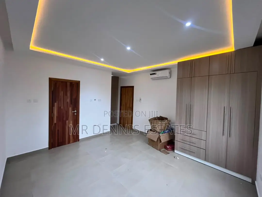 4bdrm Townhouse / Terrace in Eastt Legon, Boundary Road Area for rent in Boundary Road Area