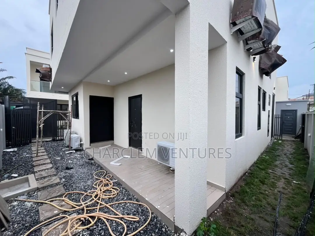 4bdrm Townhouse / Terrace in Charclem Ventures, East Legon for rent in East Legon