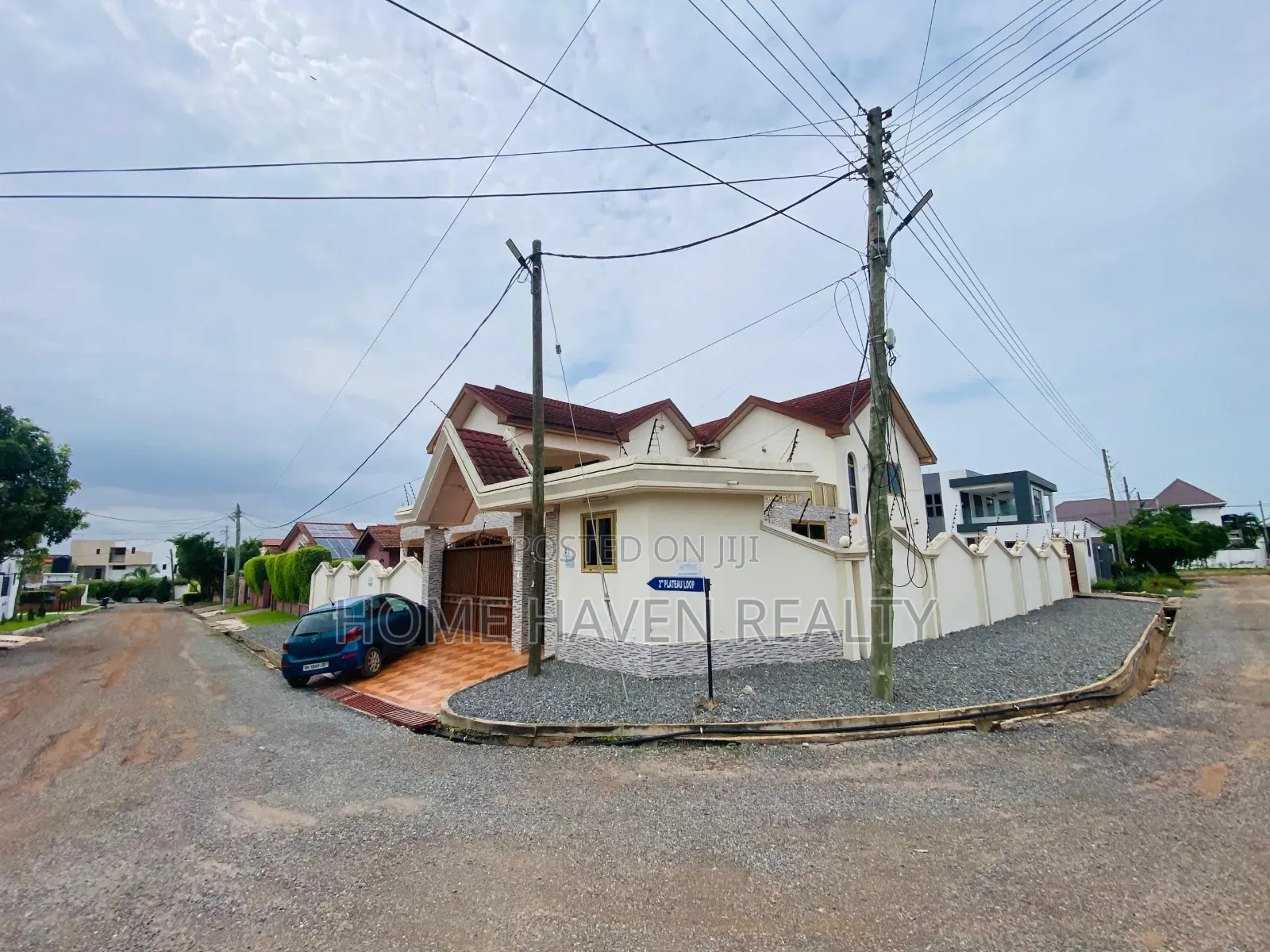 8bdrm House in East Legon, Police Station for rent in Police Station