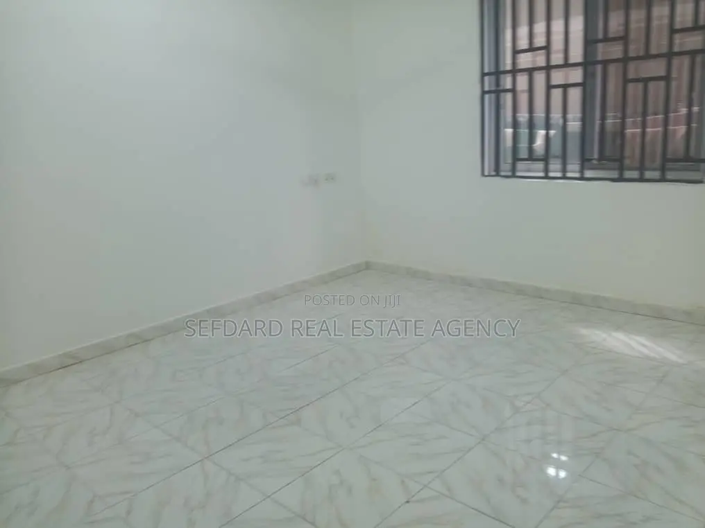 1bdrm Apartment in Sefdard, Pokuase for rent in Pokuase