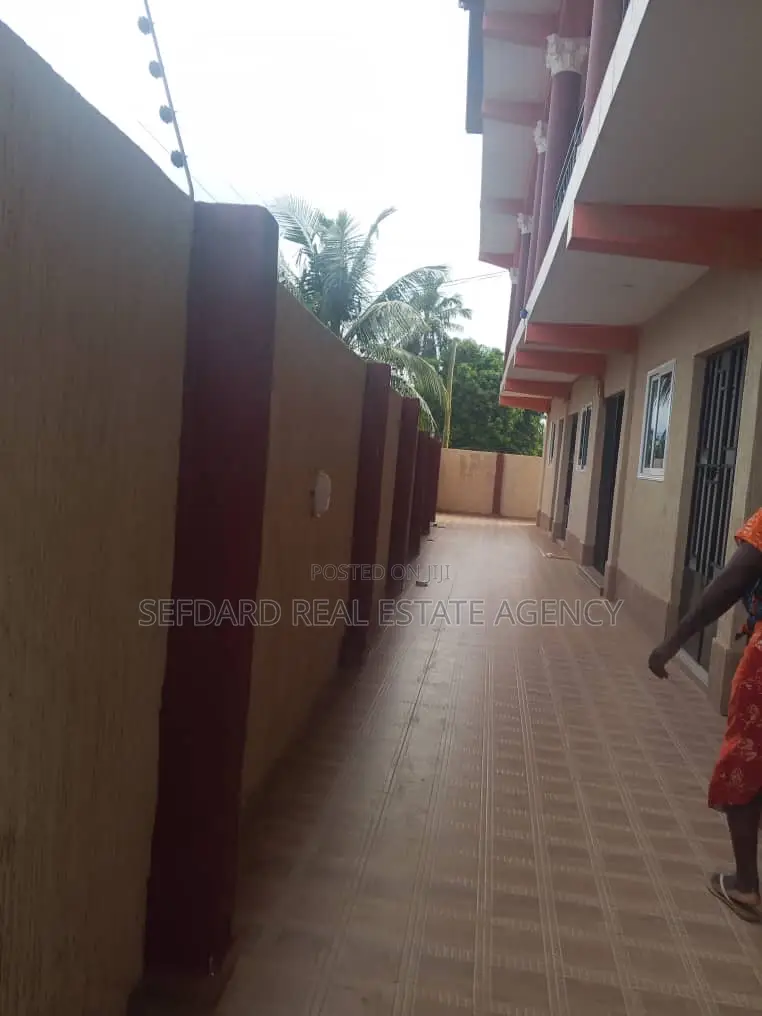 1bdrm Apartment in Sefdard, Pokuase for rent in Pokuase