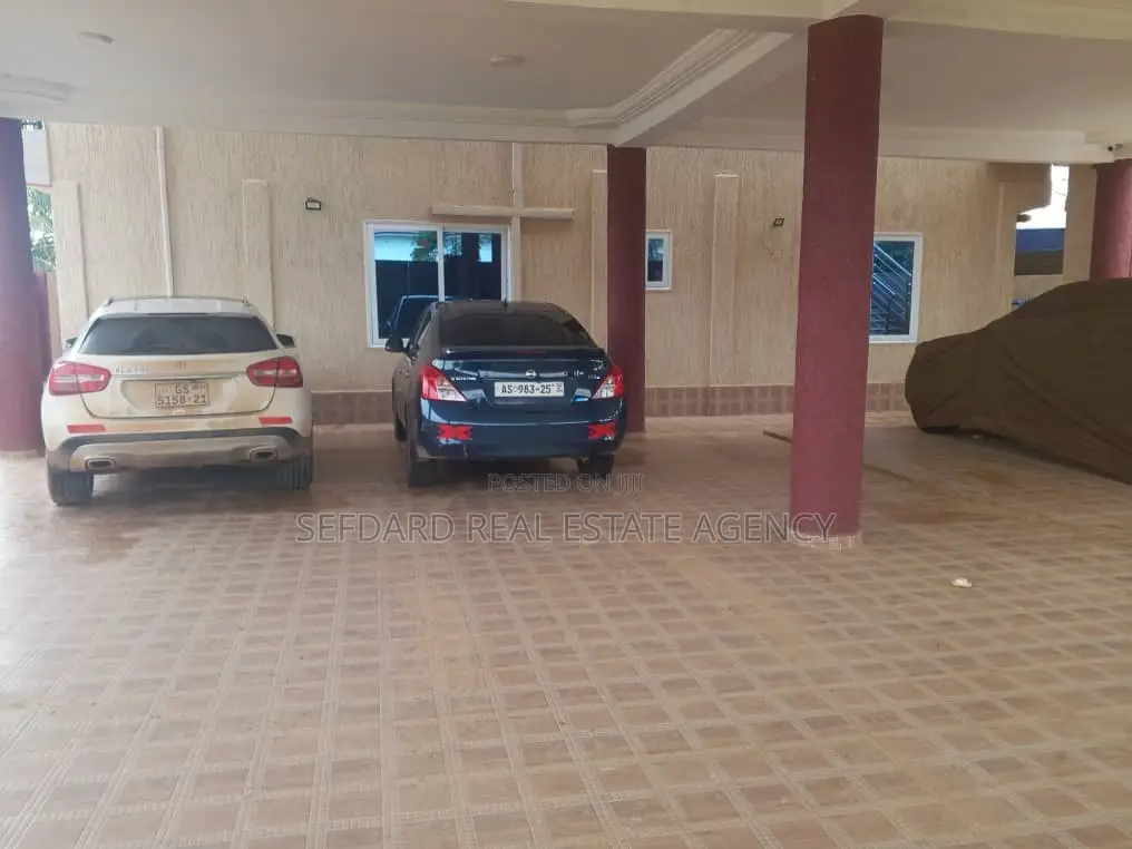 1bdrm Apartment in Sefdard, Pokuase for rent in Pokuase