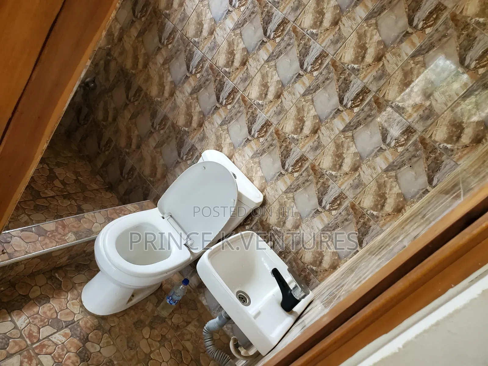 Furnished 2bdrm Apartment in Kings Properties, Mallam for rent in Mallam