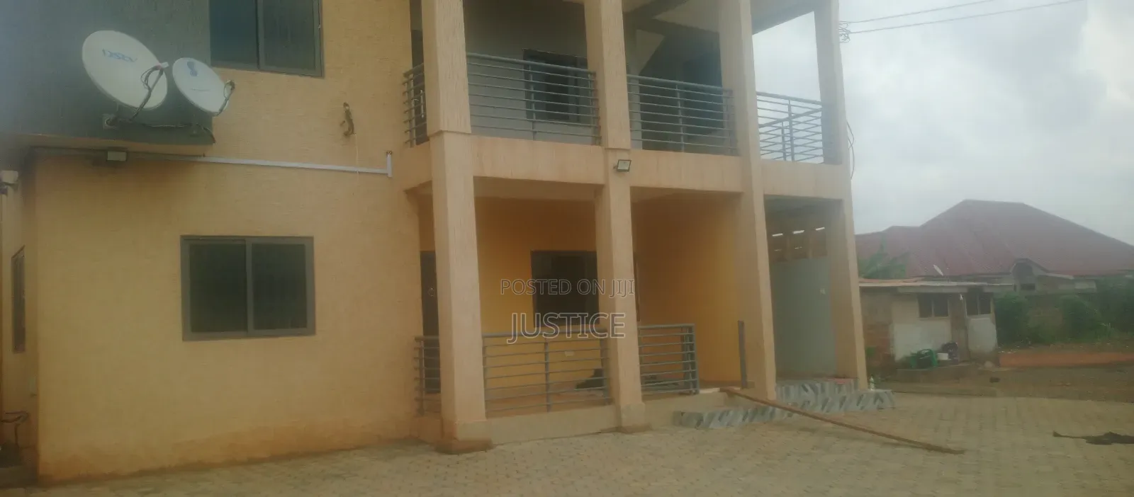 2bdrm Apartment in Ashieyie Adenta, Frafraha for rent in Frafraha