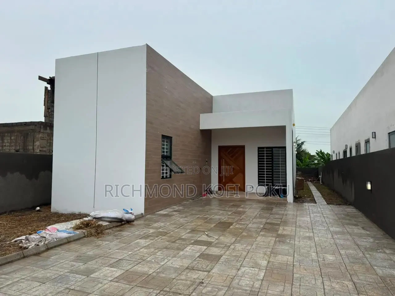 3bdrm House in Kofis Realty, Teshie-Nungua Estates for sale in Teshie-Nungua Estates
