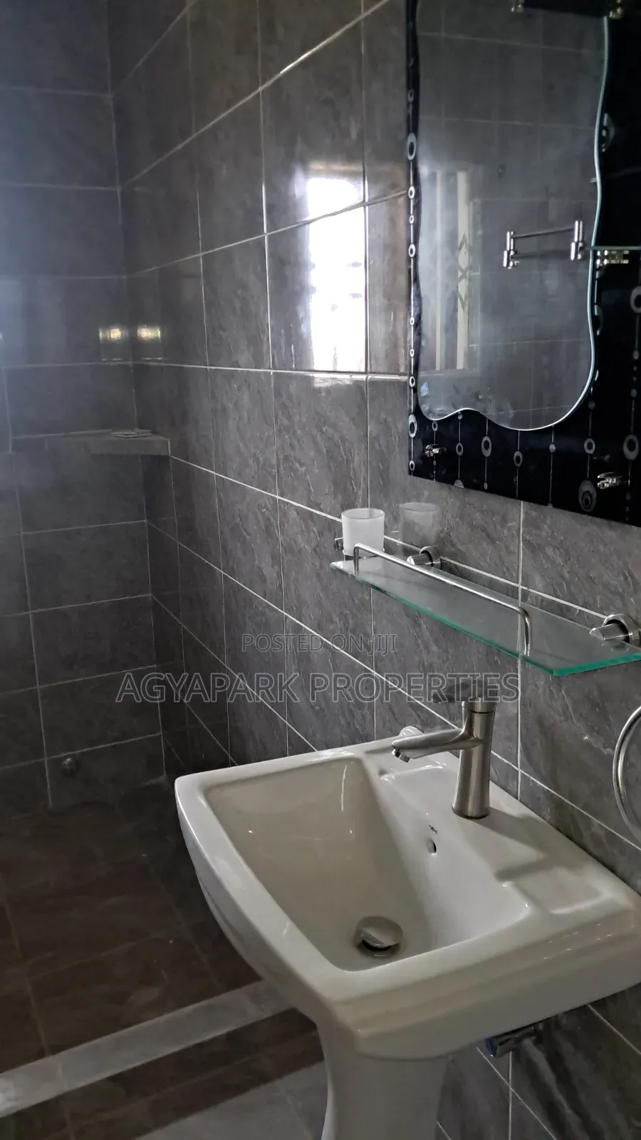2bdrm Apartment in Satellite, Amasaman for rent in Amasaman