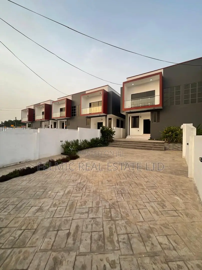 4bdrm Duplex in Felmic Real Estate, Pokuase for sale in Pokuase