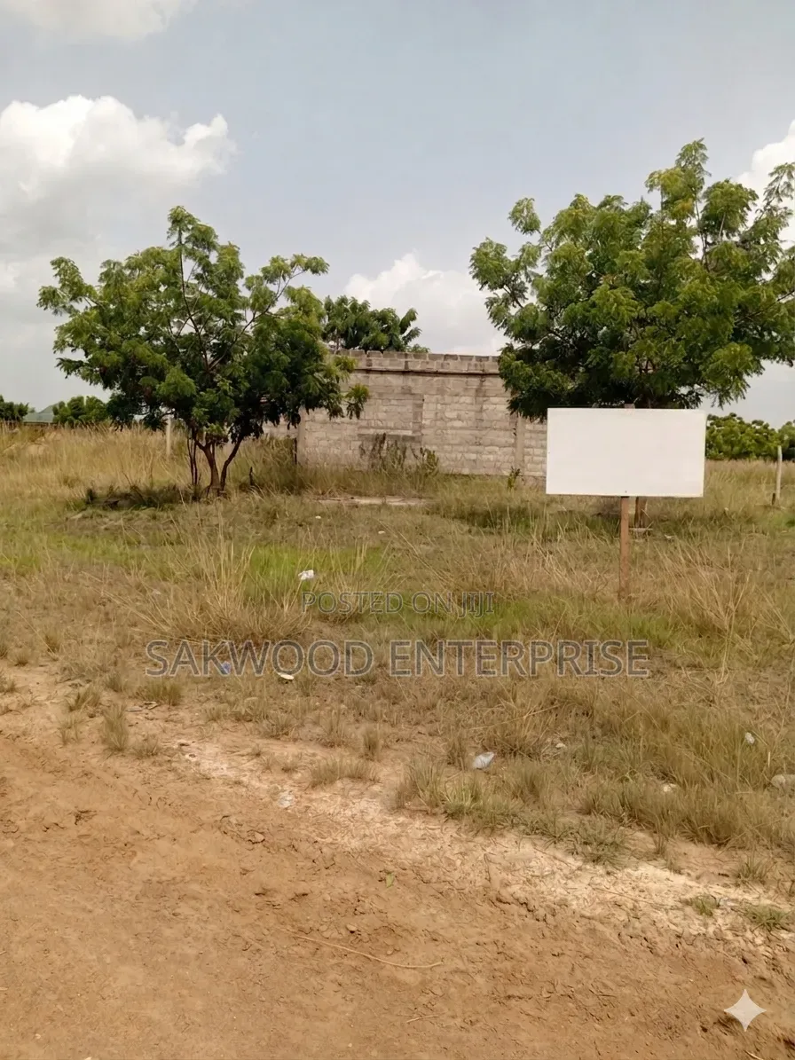 4bdrm House in Sakwood Enterprise, Market for sale in Market