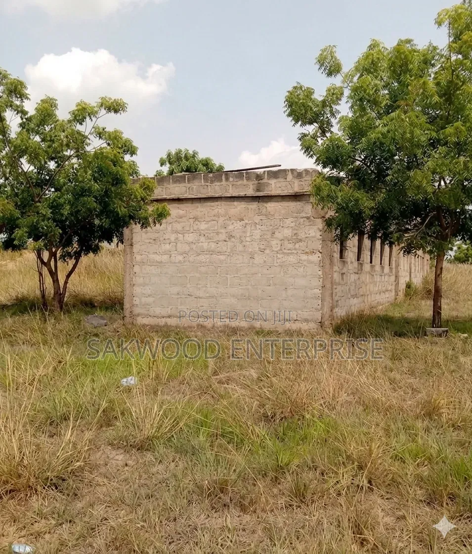 4bdrm House in Sakwood Enterprise, Market for sale in Market