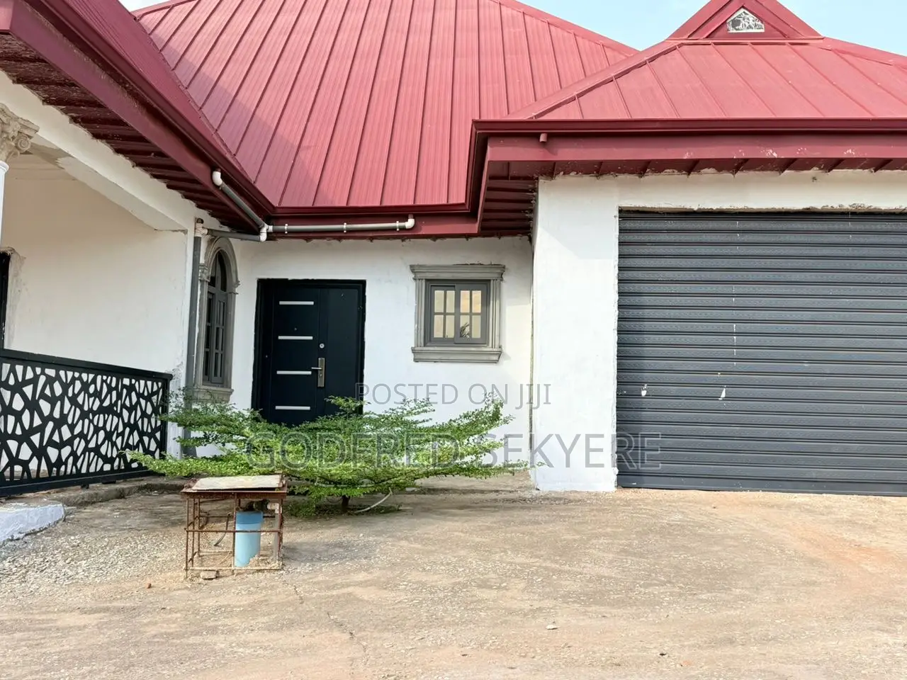 5bdrm House in Kwadaso Yabi, Kumasi Metropolitan for sale in Kumasi Metropolitan
