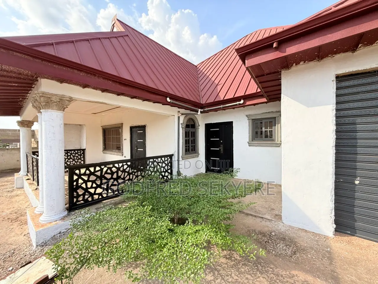 5bdrm House in Kwadaso Yabi, Kumasi Metropolitan for sale in Kumasi Metropolitan