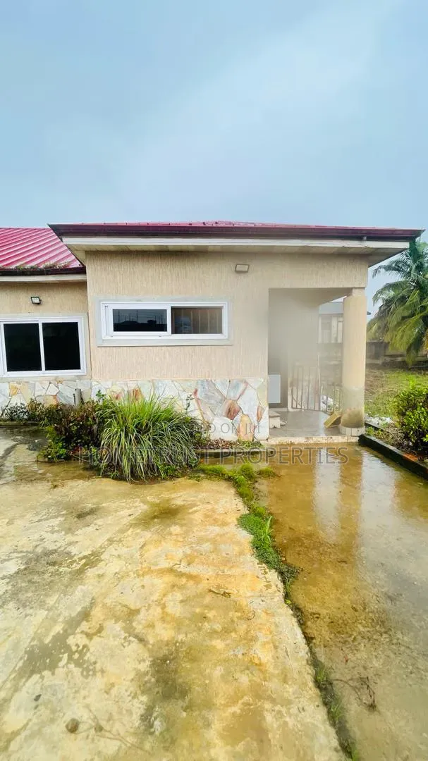 4bdrm House in Amasaman Opah for sale in Amasaman