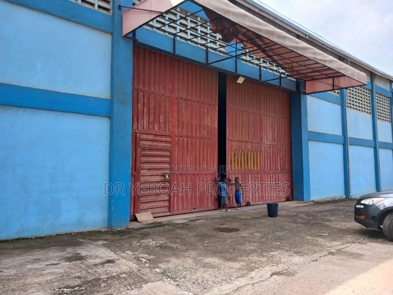 Spintex :Warehouse For Rent in Baatsona Total