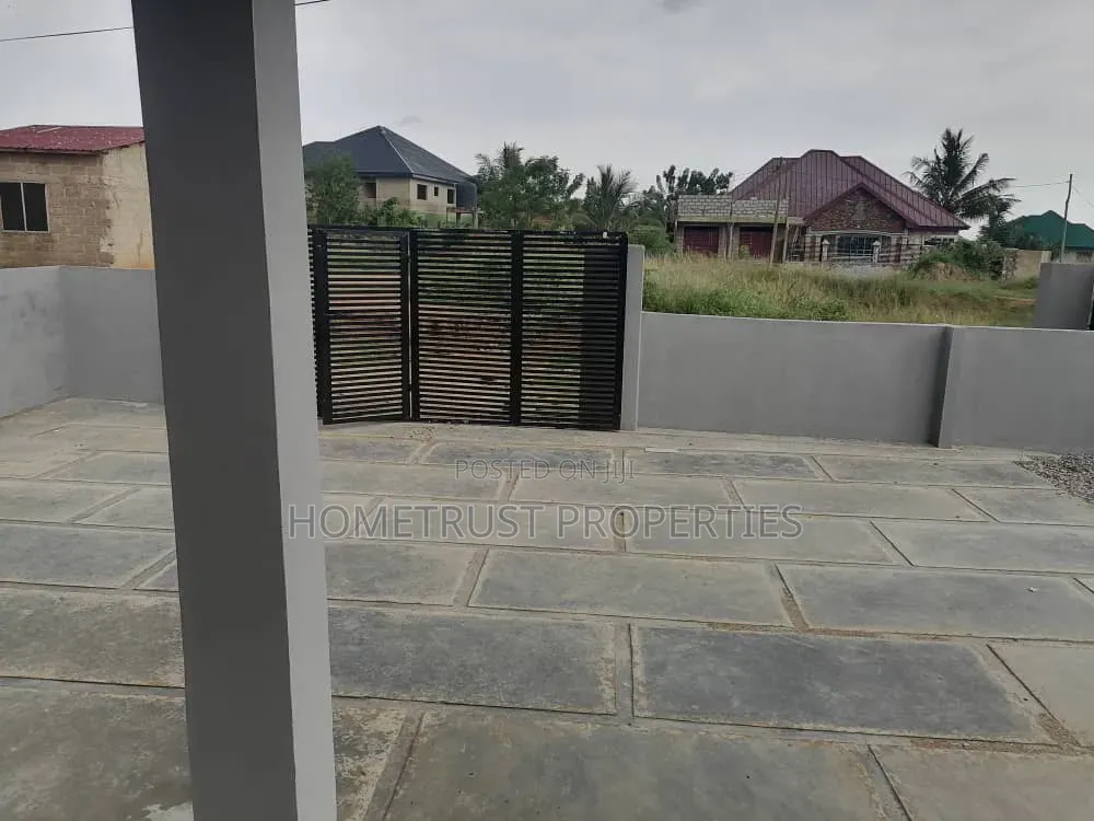 2bdrm House in Amasaman Pobimen for rent in Amasaman