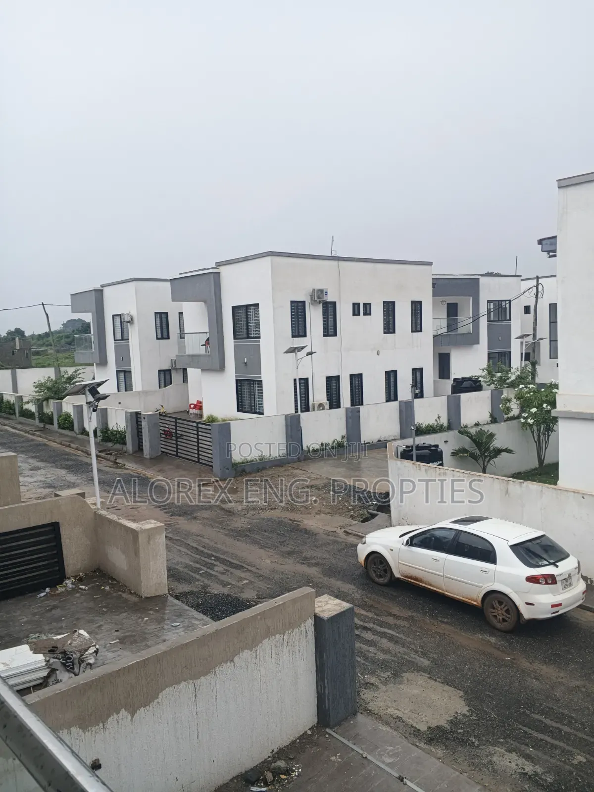 2bdrm Duplex in Oyarifa , Ghana Flag for sale in Ghana Flag
