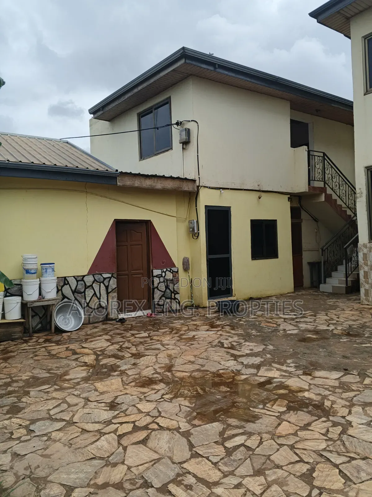 1bdrm Apartment in Adenta Amanfro, Frafraha for rent in Frafraha