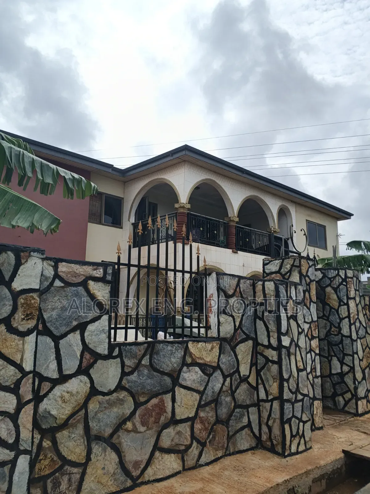 1bdrm Apartment in Adenta Amanfro, Frafraha for rent in Frafraha