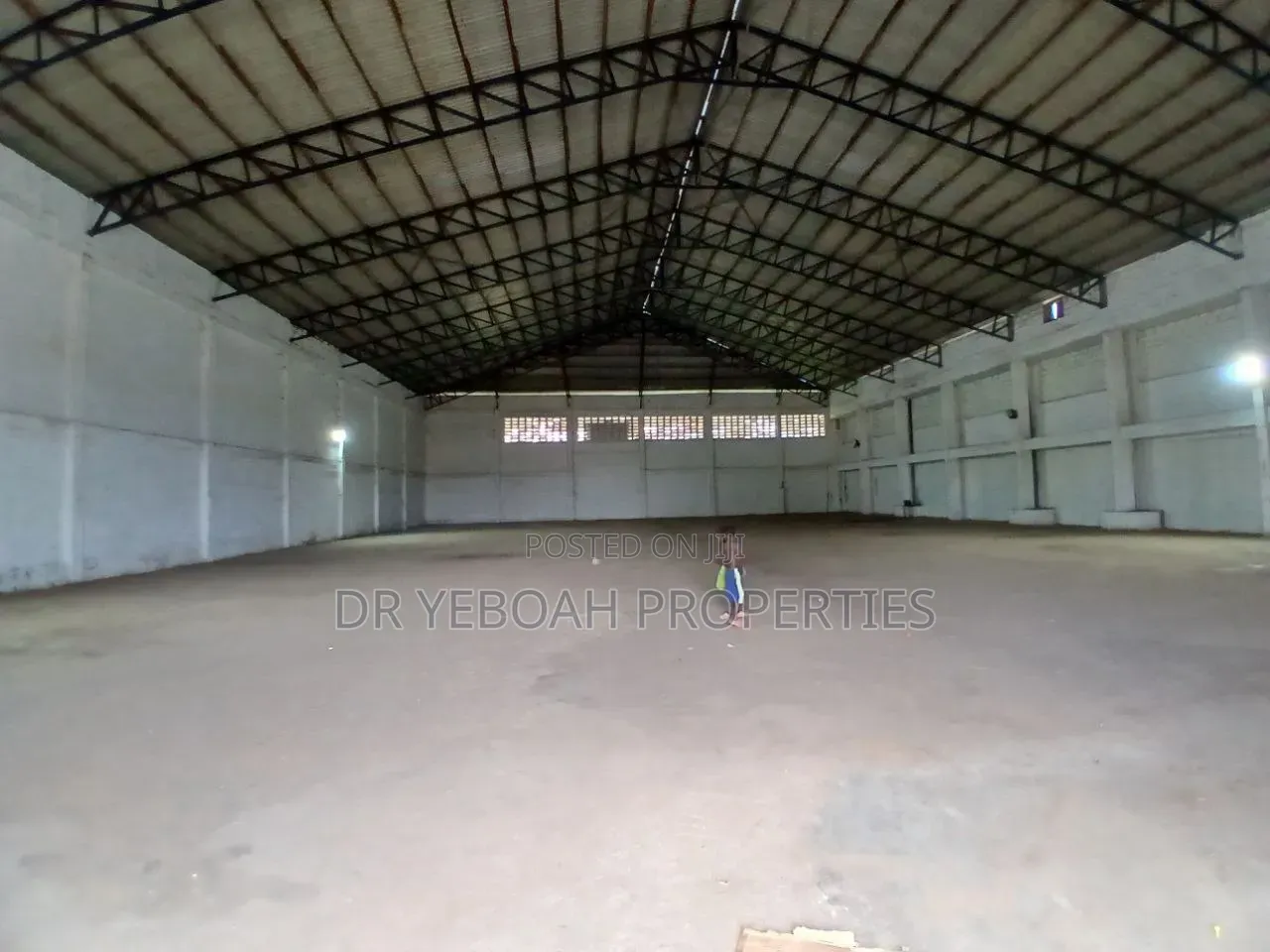 Spintex :Warehouse For Rent in Baatsona Total
