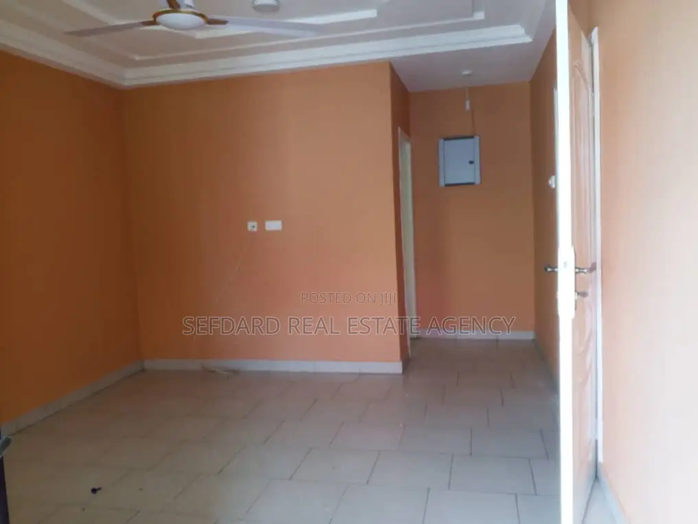 2bdrm Apartment in Sefdard Properties, Pokuase for rent in Pokuase