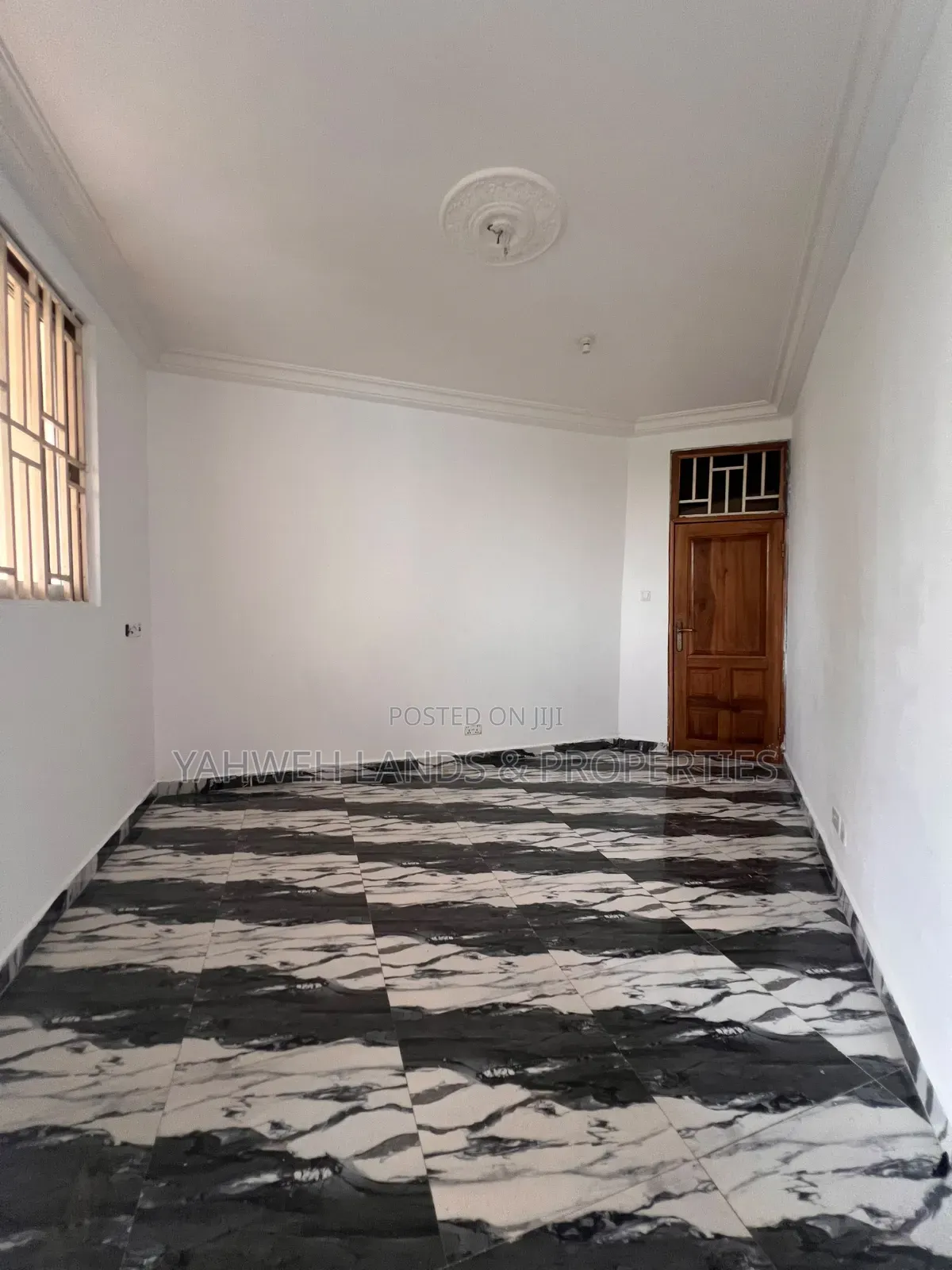1bdrm Apartment in Baatsona Total for rent in Baatsona Total