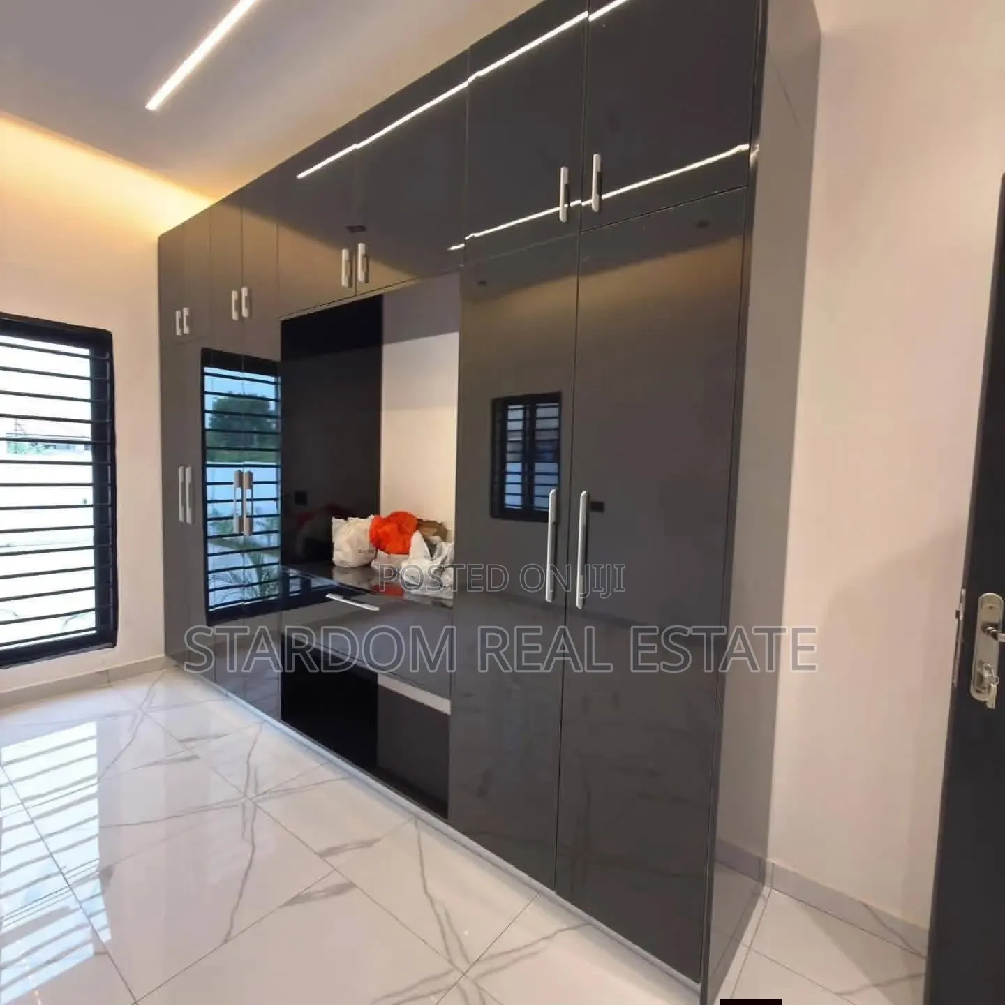 3bdrm Bungalow in Adenta, New Legon for sale in New Legon