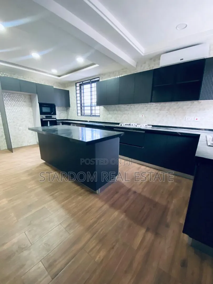 5bdrm Duplex in Adjiringanor, Ability for rent in Ability