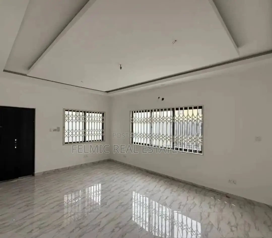 3bdrm House in Felmic Real Estate, Baatsona Total for sale in Baatsona Total