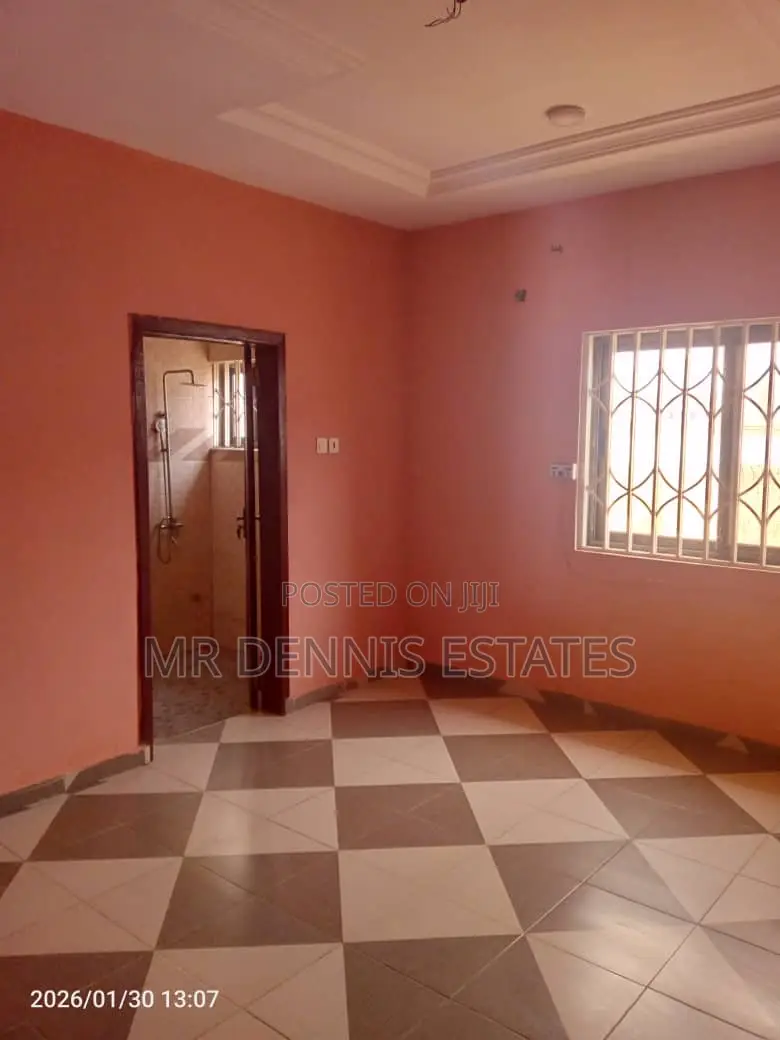3bdrm Apartment in Westhills Mall for rent in West Hills Mall Area