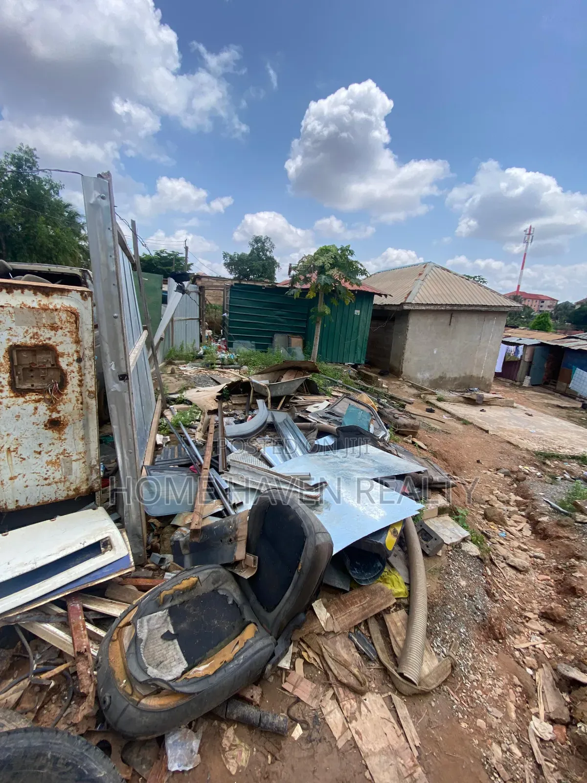 70/100 Land for Sale at Sowutoum Ofankor 7 Days in Last Stop