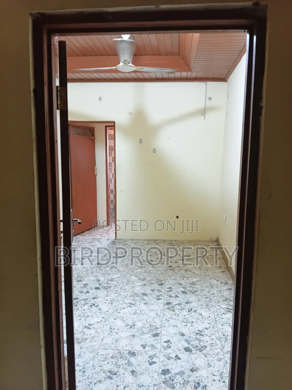 1bdrm Apartment in Bird Property, Bawaleshie for rent in Bawaleshie