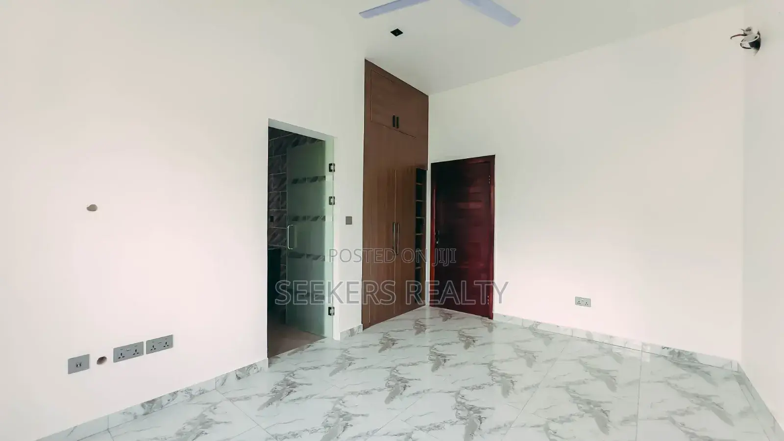 4bdrm Bungalow in Seekers Realty, Accra Metropolitan for sale in Accra Metropolitan