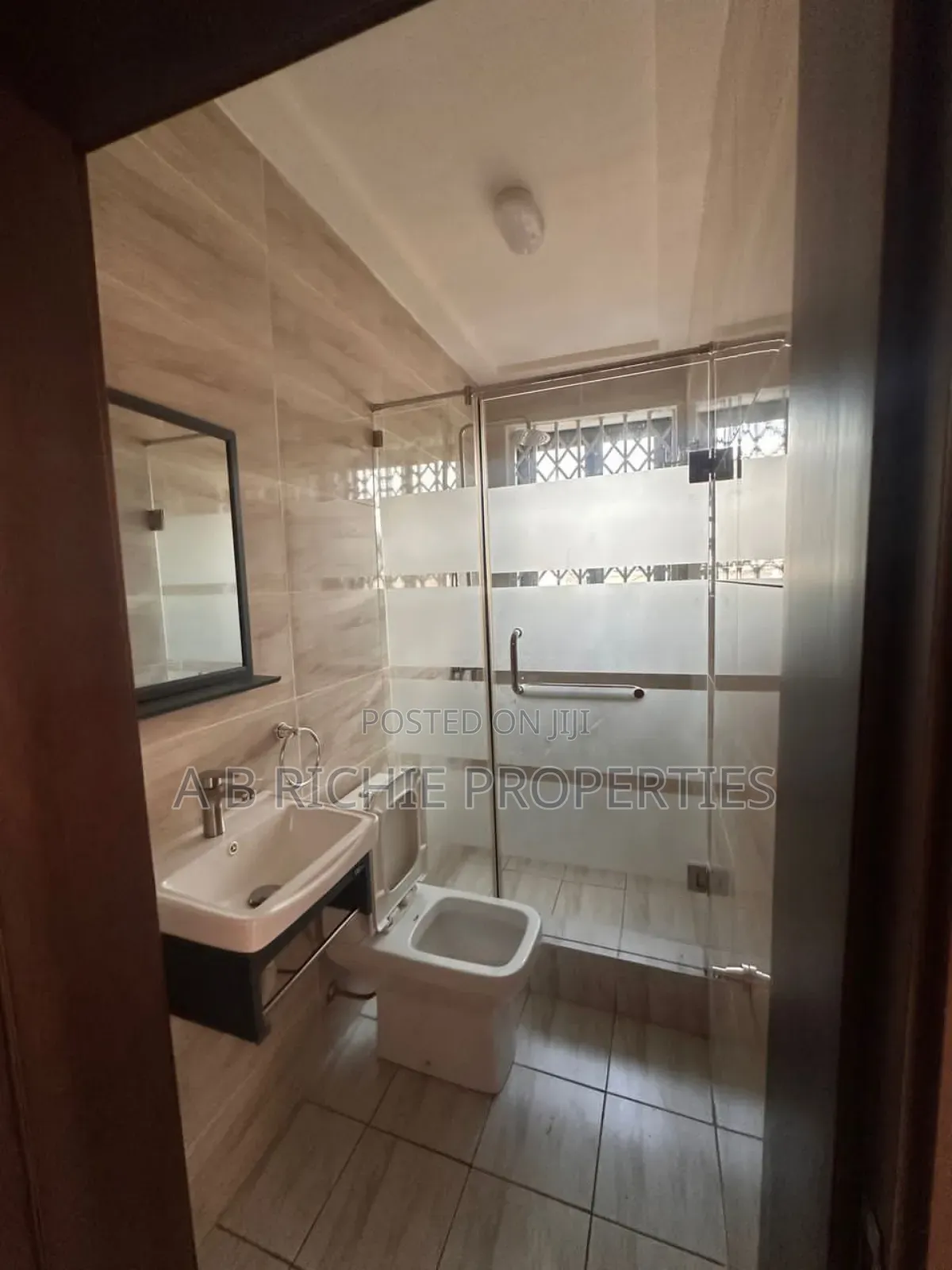 3bdrm Townhouse / Terrace in Ab Richie Properties, Papaye for rent in Papaye