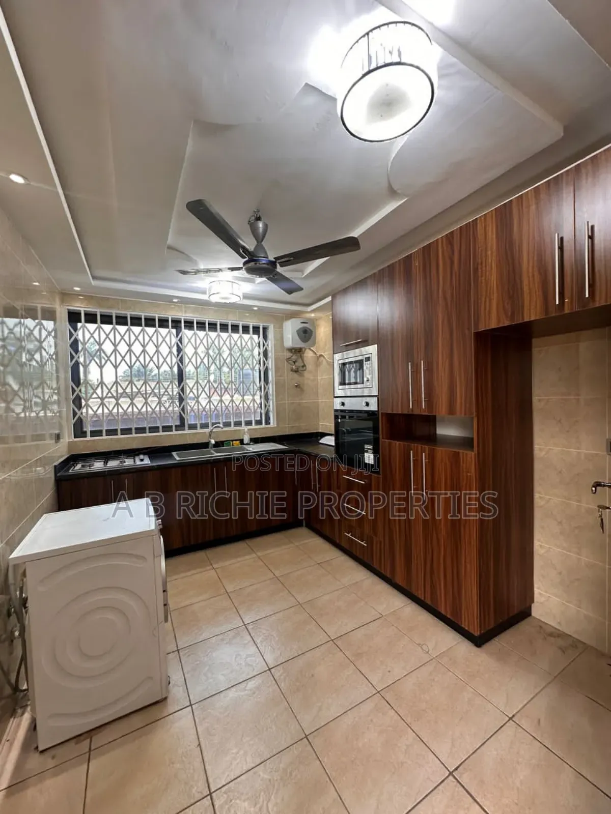 3bdrm Townhouse / Terrace in Ab Richie Properties, Papaye for rent in Papaye