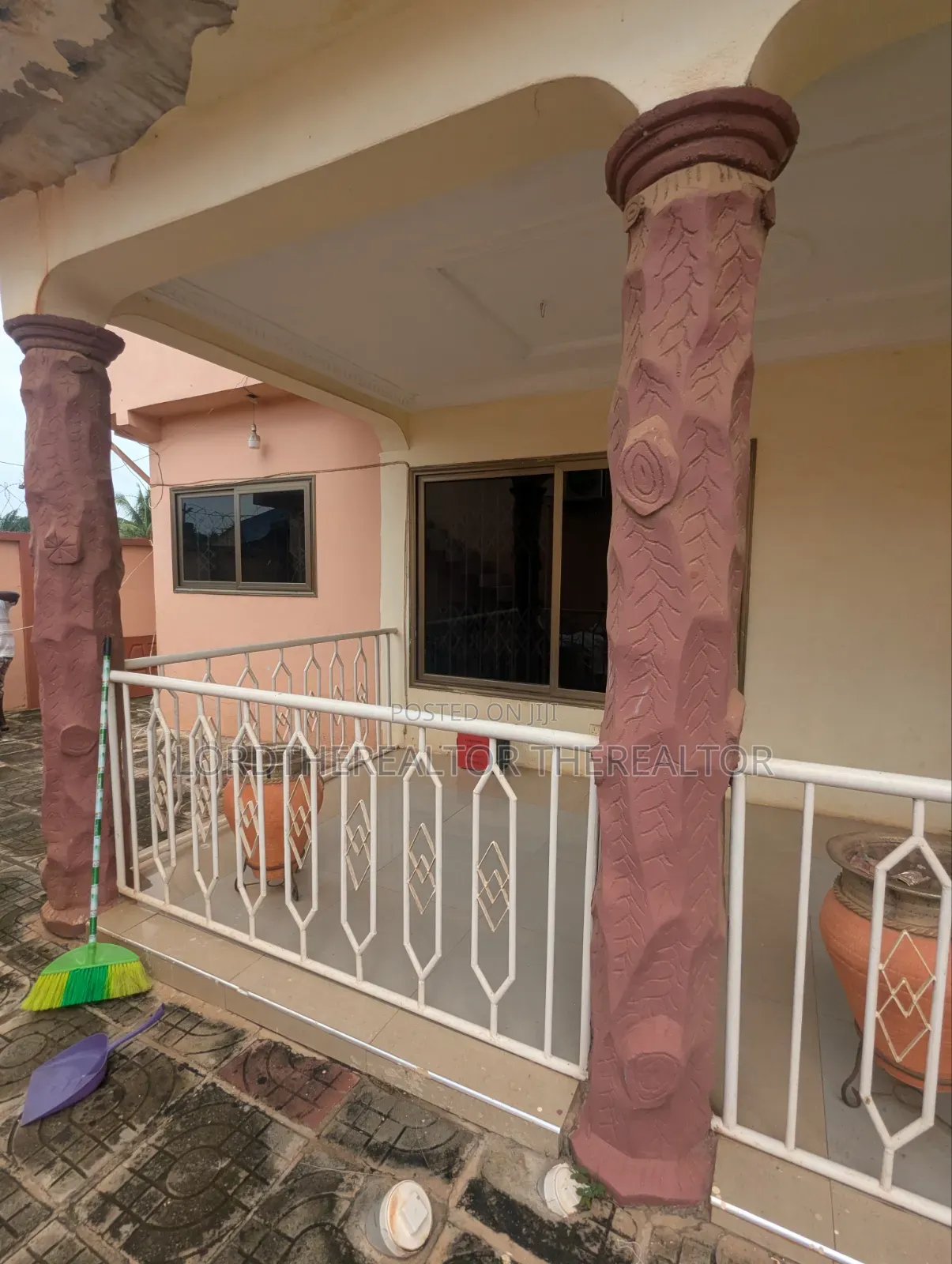 2bdrm Apartment in Ofankor for rent in Ofankor