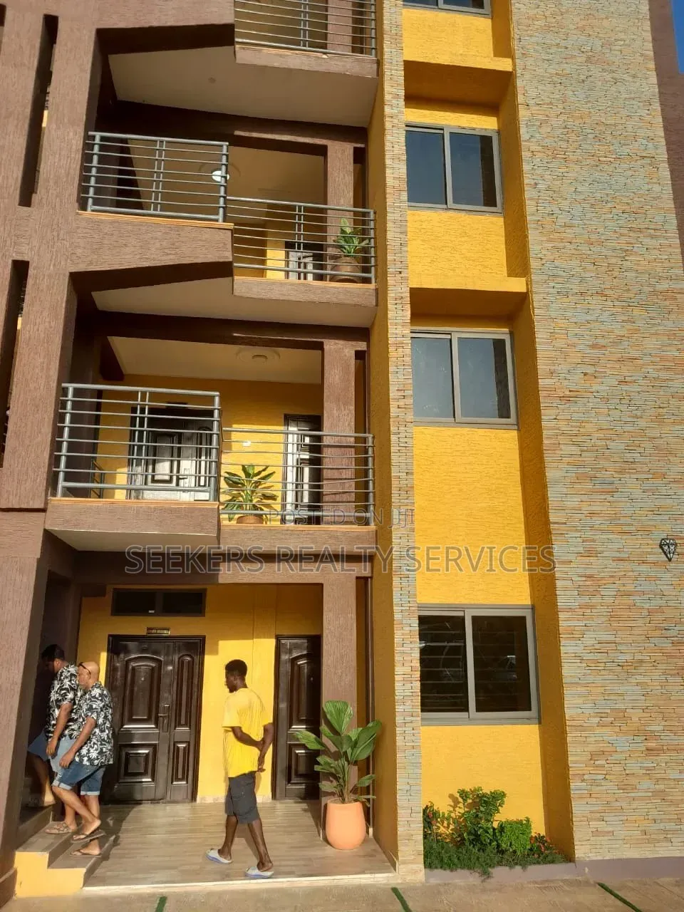 Furnished 2bdrm Apartment in Seekers Realty, East Legon for rent in East Legon
