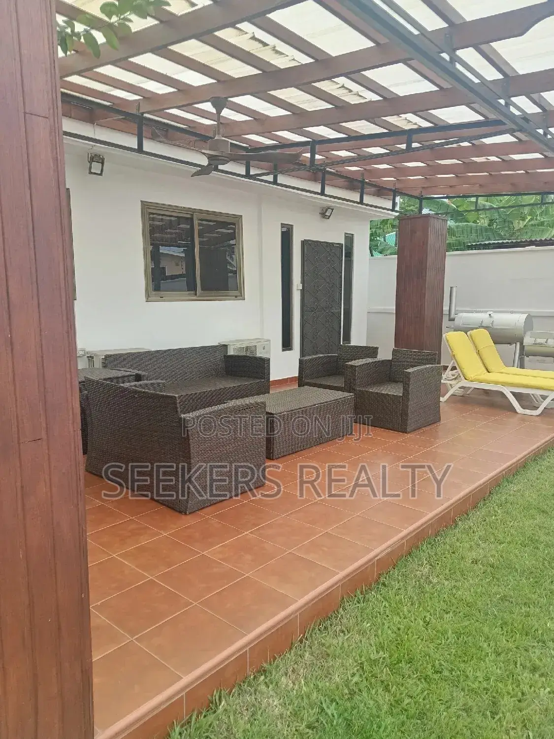 Furnished Studio Apartment in Seekers Realty, Labone for rent in Labone