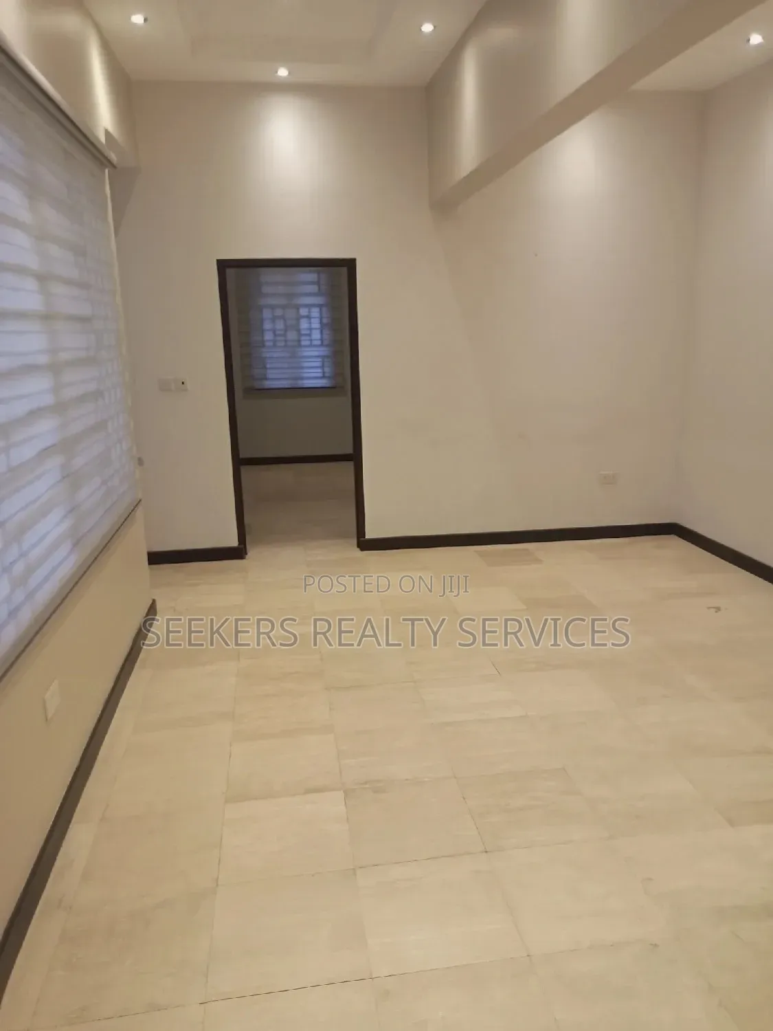 2bdrm Apartment in Seekers Realty, Oxford Street for rent in Oxford Street
