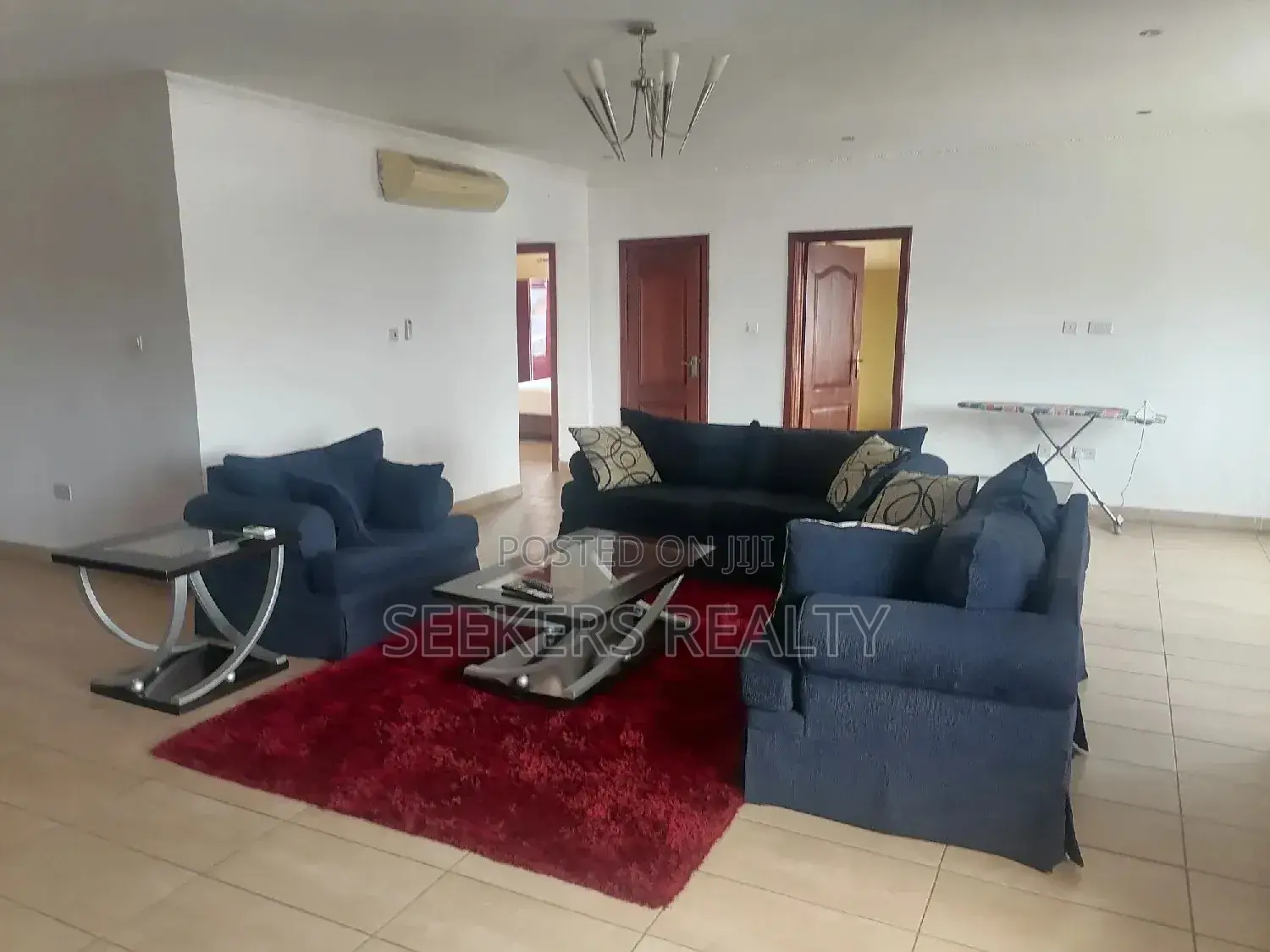 Furnished 3bdrm Apartment in Seekers Realty, Oxford Street for rent in Oxford Street