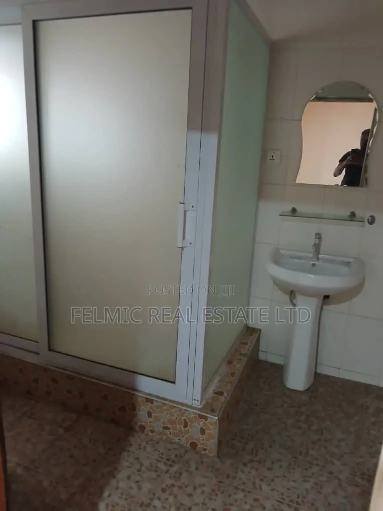 4bdrm Apartment in Felmic Real Estate, Israel Park for rent in Israel Park