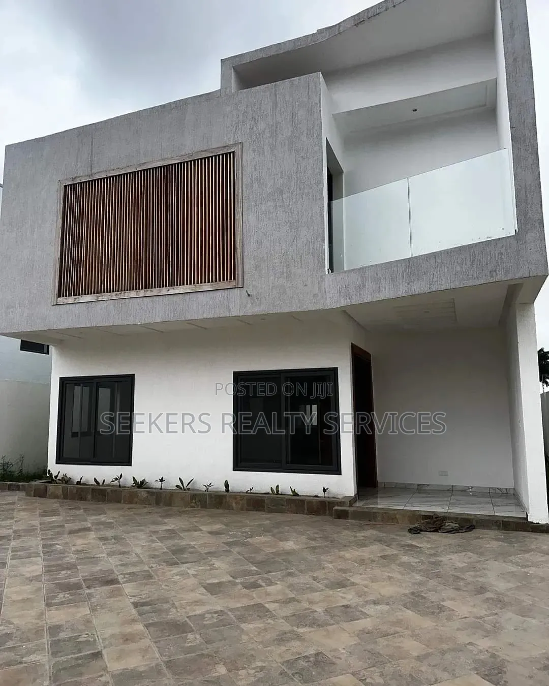 4bdrm House in Seekers Realty, Accra Metropolitan for sale in Accra Metropolitan